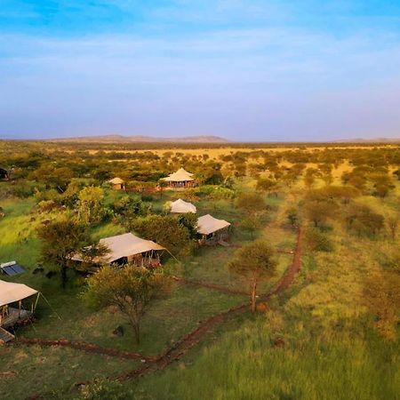 Serengeti Kifaru Tented Lodge Mugumu Eksteriør bilde