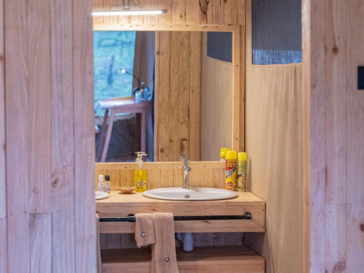 Serengeti Kifaru Tented Lodge Mugumu Eksteriør bilde